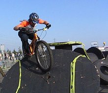 moutain bike trials riding video